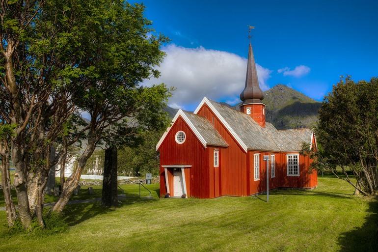 Flakstadkerk bezoeken, Lofoten