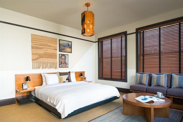 Freehand Los Angeles