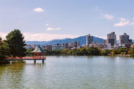Bezienswaardigheden in Fukuoka: wat te doen in de Japanse stad op het hoofdeiland Kyushu