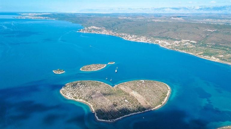 Galesnjak eiland, Pasman