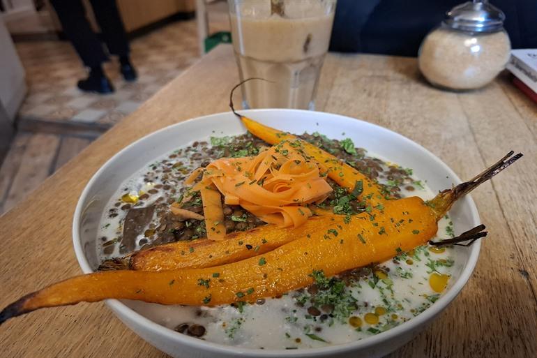 Gezonde maaltijden te verkrijgen bij Caleo Café in Elsene