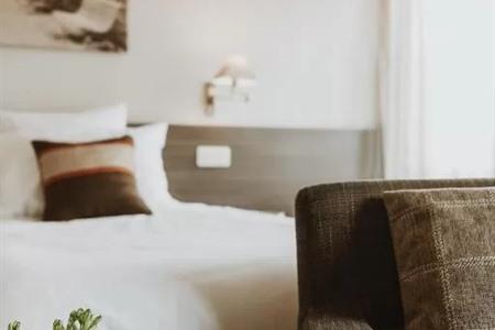 Grand Hotel Belle Vue boeken