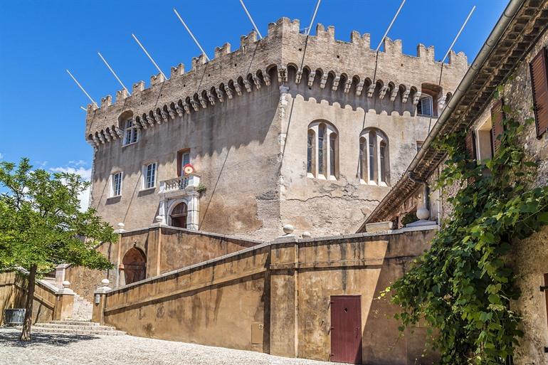 Grimaldi kasteel-museum in Cagnes-sur-Mer, Franse Rivièra
