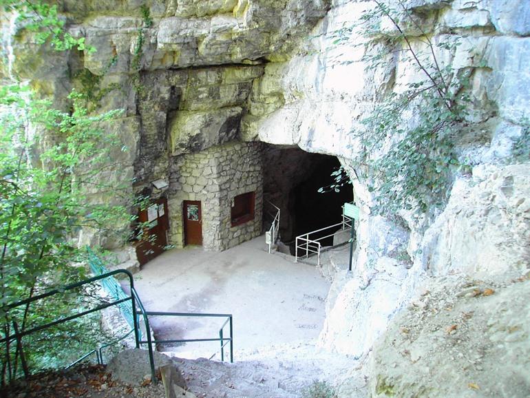 Grotte les Cuves de Sassenage in Grenoble