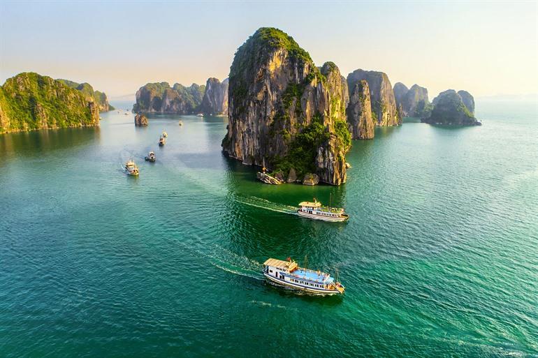 Ha Long Bay
