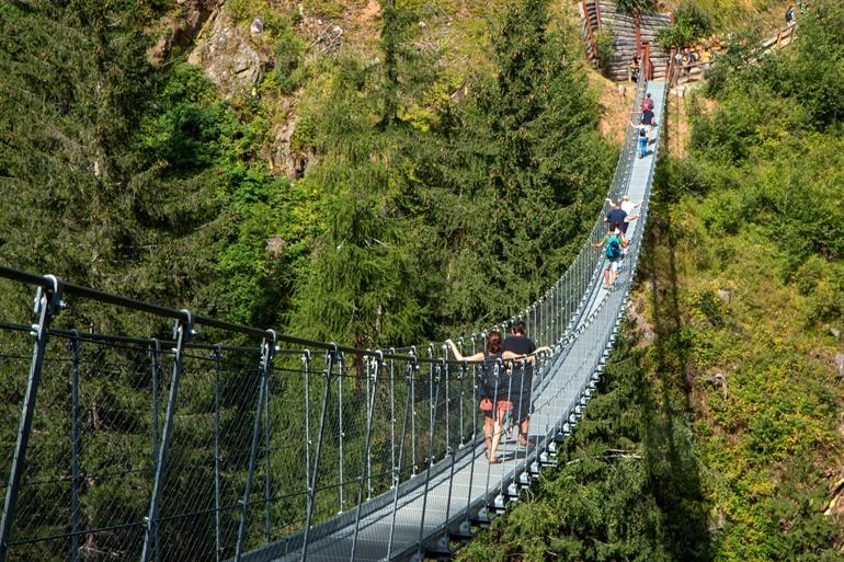 Hangbrug in Val di Rabbi