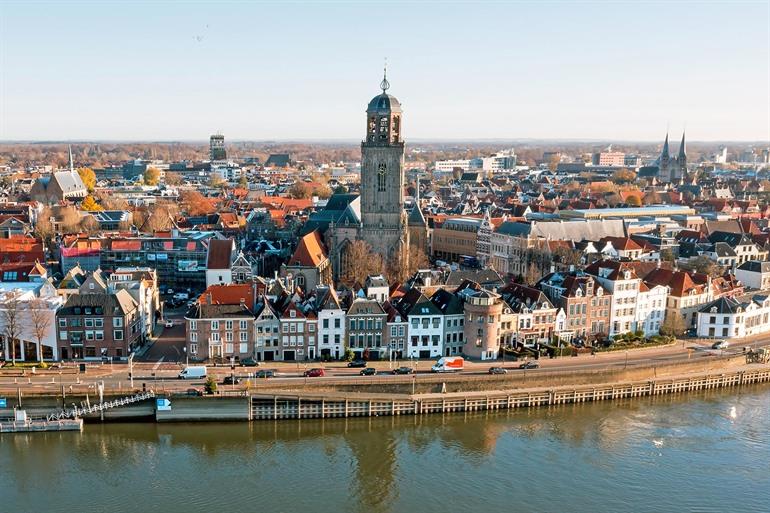 Hanzestad Deventer vanuit de lucht