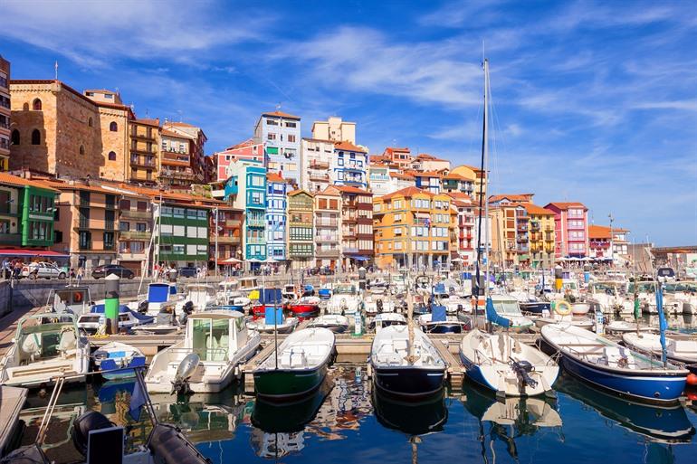 Havendorpje Bermeo in Spaans Baskenland