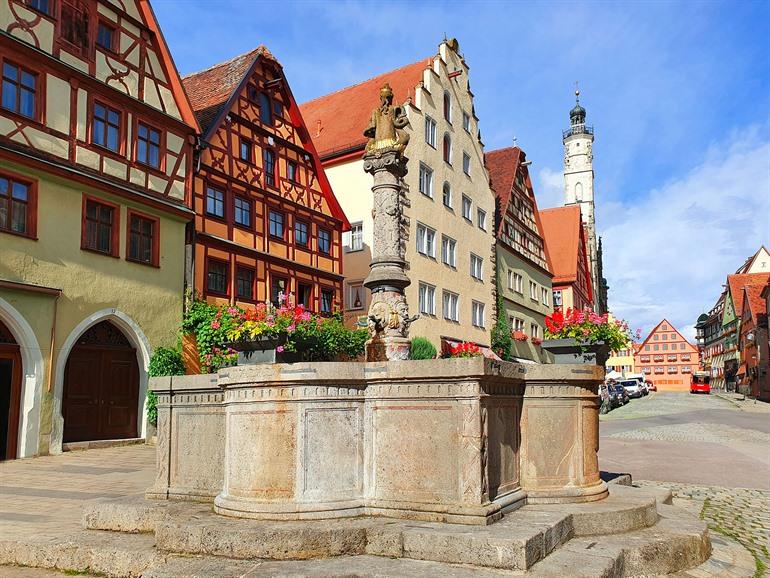 Herrnbrunnen in Rothenburg ob der Tauber, Duitsland