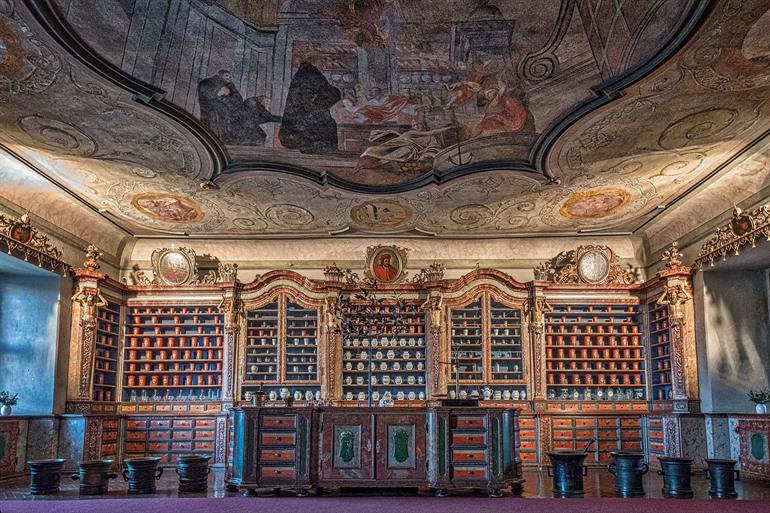 Het barokke Hospital Kuks in Tsjechië bezoeken