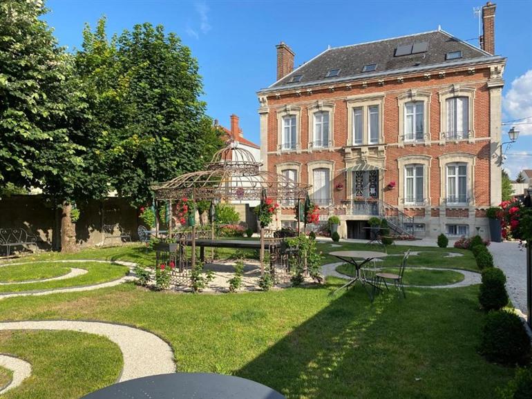 Het charmante pension La Demeure De Charme vlakbij Troyes boeken