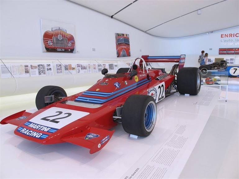 Het Enzo Ferrari Museum in Modena