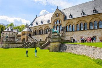 Het Keizerlijk Paleis (Kaiserpfalz) in Goslar, Harz-gebergte