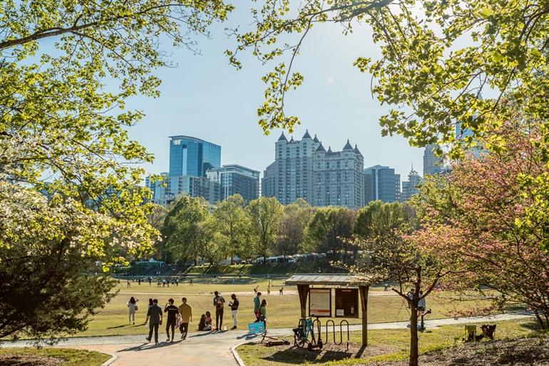 Het mooie Piedmont Park in Atlanta