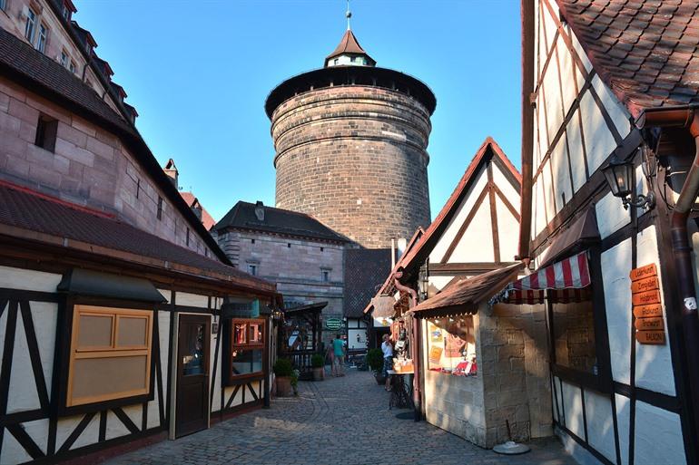 Het pittoreske Handwerkerhof Nürnberg bezoeken