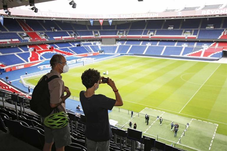 Het stadion van PSG in Parijs bezoeken