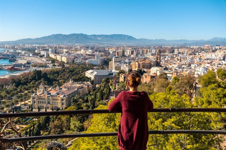 Het uitzicht over Málaga vanaf Castillo de Gibralfaro