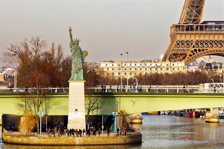 Het vrijheidsbeeld van Parijs