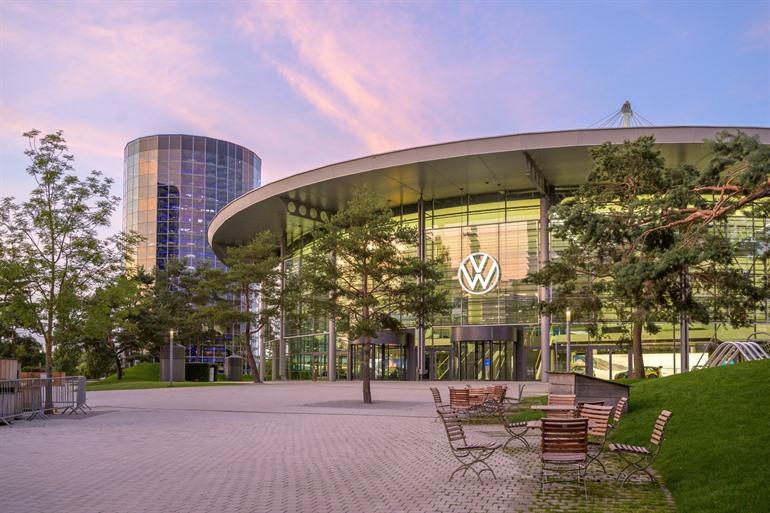 Het VW-paviljoen in Autostadt