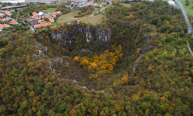 Het zinkgat van Risnik, Slovenië