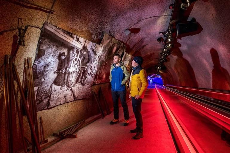 Historische foto's tijdens de Alpine Sensation-wandeling