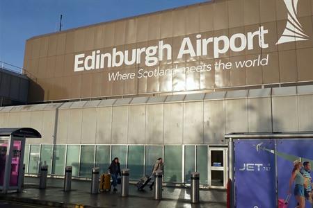 Hoe van luchthaven Edinburgh naar het stadscentrum
