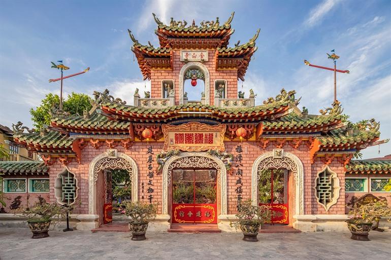 Hoi Quan Phuoc Assembly Hall 