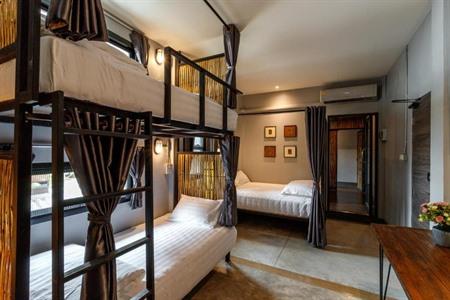 Hostel One Art and Gallery boeken