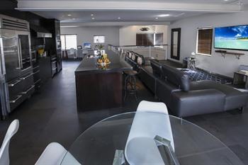 Hostel Posh South Beach