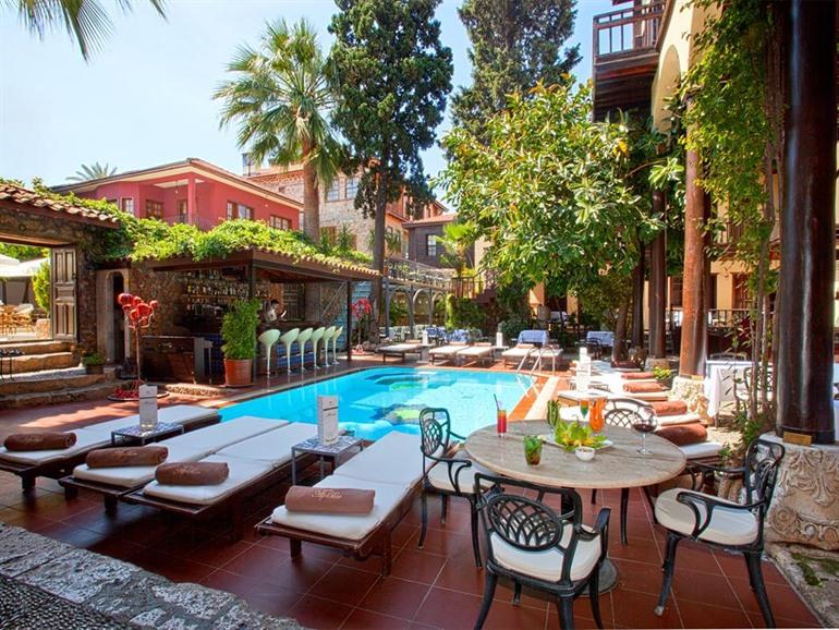 Hotel Alp Pasa boeken