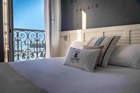 Hotel Atlantique in Le Palais boeken