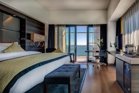 Hotel Beaulac met uitzicht op het meer