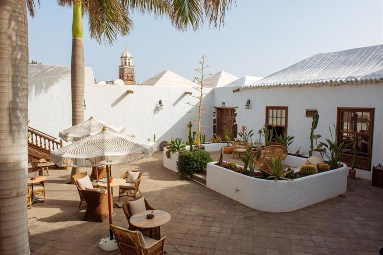 Conform kaart Sprong Waar overnachten in Lanzarote? 10 x van goedkoop tot luxe (update 2023) -  Hotels + B&B's