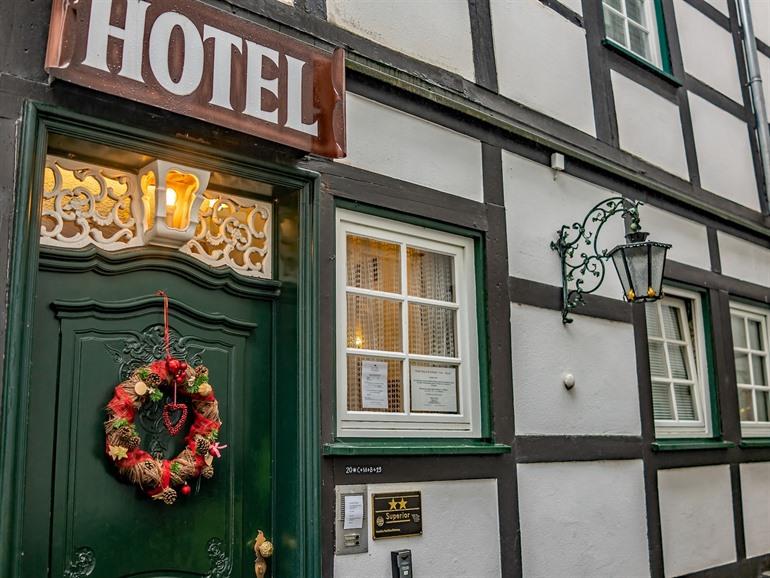 Hotel Eifel, Duitsland