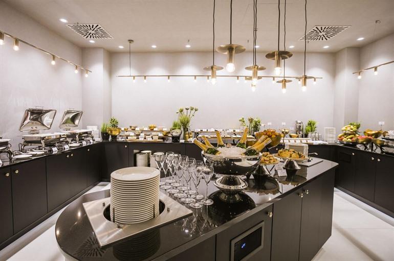 Hotel Grano Old Town boeken