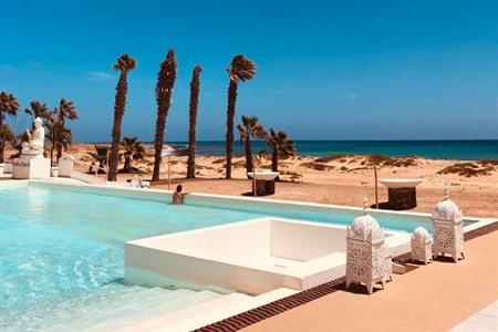 Hotel LIVVO Budha Beach boeken