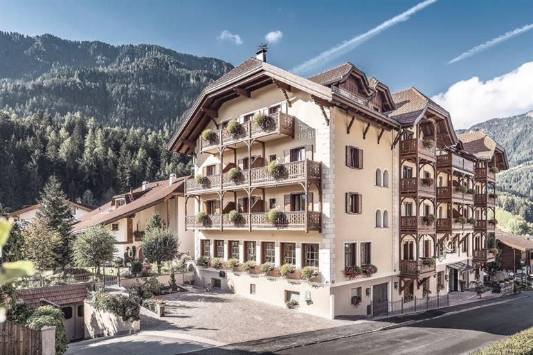 Hotel Luna Mondschein - Sankt Ulrich boeken