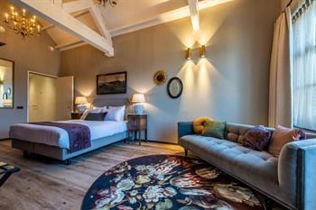 Hotel Mondragon boeken