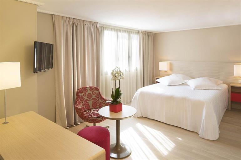 Hotel Oceania L'Univers Tours