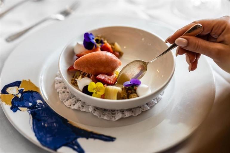 Hotel Refsnes Gods boeken