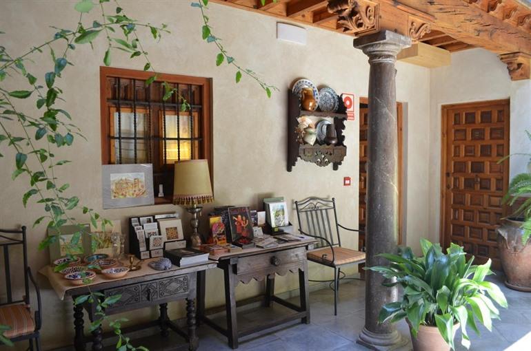 Hotel Santa Isabel La Real