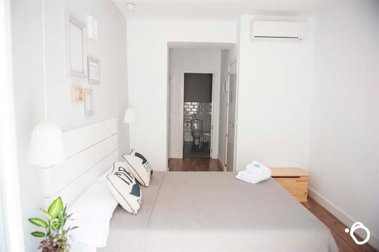 Hotel Smile & Co Hostal Boutique boeken