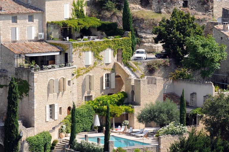 huis met zwembad in de Provence