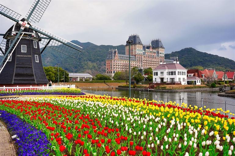 Huis Ten Bosch in Japan