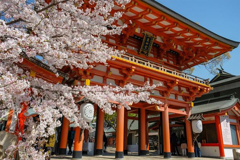 Ikuta Shrine