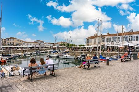 13 tips voor jouw bezoek aan Île de Ré: charmante dorpjes, zoutvelden en eindeloze fietspaden