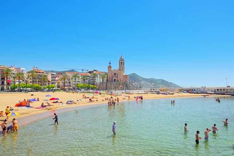 In de zee bij Platja de La Ribera