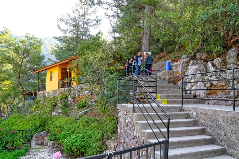 Ingang van de Dim-cave, Alanya