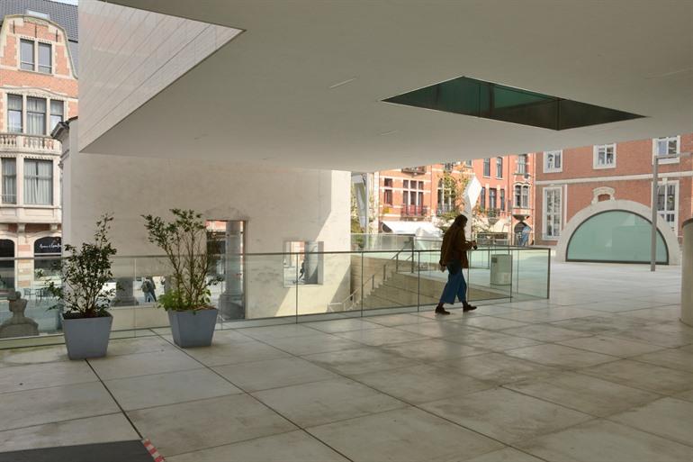 Ingang van het M-museum