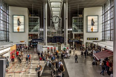 Hoe van Kopenhagen luchthaven naar het centrum? Alle info, tips en tickets